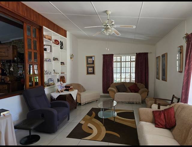 3 BEDROOM HOUSE FOR SALE IN SASOLBURG EXT 4